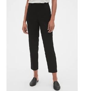 GAP Black Ankle Pants